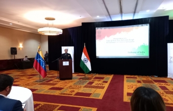 As part of AKAM, Ambassador Abhishek Singh addressed a gathering of industrialists in La Guaira on the possibilities of increasing exports from India in pharmaceuticals, textile & food grains. He also touched upon IT and infrastructure sectors